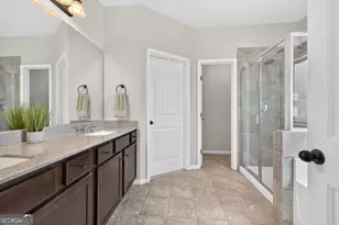 5912 Park Bay Ct, Flowery Branch, GA 30542 - Photo 38