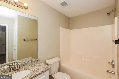 8931 Crestview Circle, Union City, GA 30291 - Photo 18