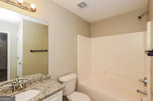8931 Crest View Cir, Union City, GA 30291 - Photo 18