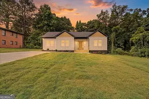 4621 Ashmore Dr, Forest Park, GA 30297 - Photo 2