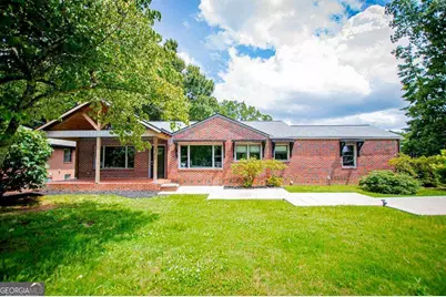 2024 Maple Street, Carrollton, GA 30117 - Photo 2