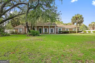 112 Meadows Way, Brunswick, GA 31525 - Photo 1