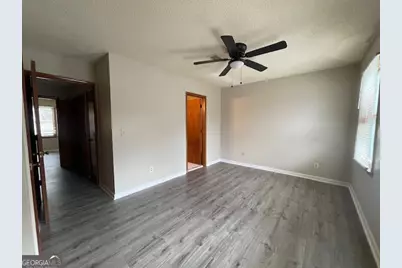 710 Stratford Green, Avondale Estates, GA 30002 - Photo 6