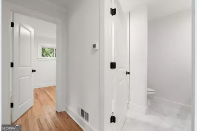2324 Elmwood Circle SE, Atlanta, GA 30339 - Photo 8