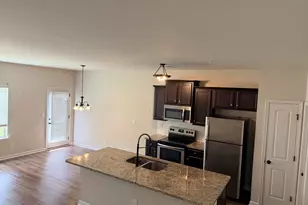 7893 Rock Rose Ln, Fairburn, GA 30213 - Photo 4