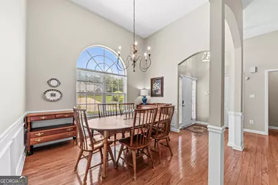 4652 Devencrest Lane, Buford, GA 30519 - Photo 10