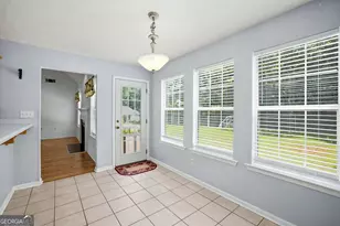 165 Crescent Cir, Newnan, GA 30265 - Photo 14