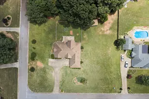 165 Crescent Cir, Newnan, GA 30265 - Photo 38