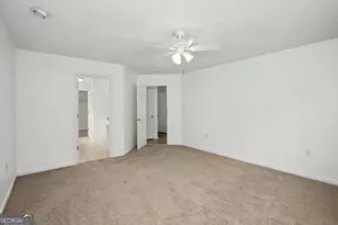 165 Crescent Cir, Newnan, GA 30265 - Photo 18