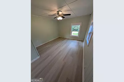 325 Corinth, Hogansville, GA 30230 - Photo 8