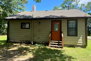 824 White St, Griffin, GA 30223 - Photo 10