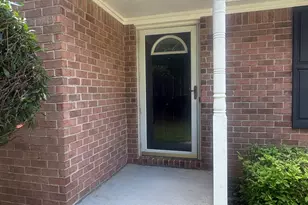 105 Fox Trail Pl, McDonough, GA 30252 - Photo 2