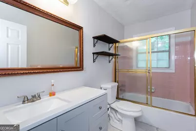 2435 Claude Street NW, Atlanta, GA 30318 - Photo 8