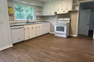 6460 Gibson Rd, Macon, GA 31216 - Photo 8