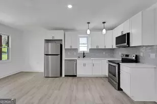 1318 Graymont Dr SW, Atlanta, GA 30310 - Photo 6