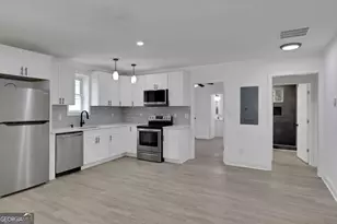 1318 Graymont Dr SW, Atlanta, GA 30310 - Photo 4