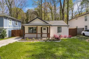 1318 Graymont Dr SW, Atlanta, GA 30310 - Photo 2