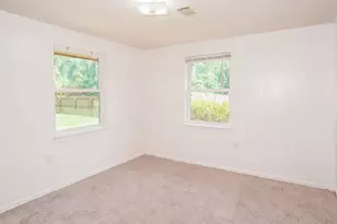 733 Sutton St, Jesup, GA 31545 - Photo 4