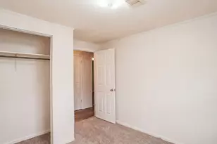 733 Sutton St, Jesup, GA 31545 - Photo 14