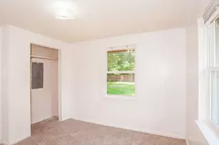 733 Sutton St, Jesup, GA 31545 - Photo 12