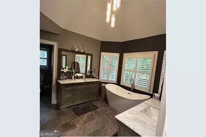 100 Greenridge Way, Newnan, GA 30265 - Photo 8
