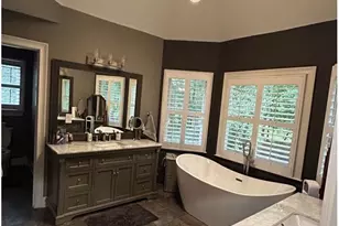 100 Greenridge Way, Newnan, GA 30265 - Photo 8