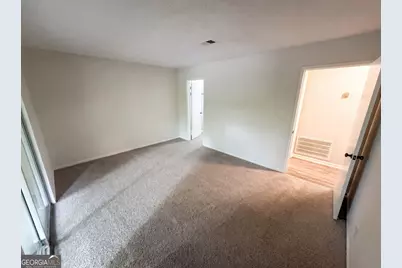 6818 Glenridge Drive #APT H, Sandy Springs, GA 30328 - Photo 4