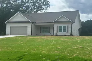 1381 Sunshine Rd, Toccoa, GA 30577 - Photo 4
