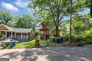 1079 Sims St SW, Atlanta, GA 30310 - Photo 2