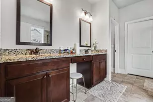 716 Genesee Pt, Newnan, GA 30263 - Photo 24