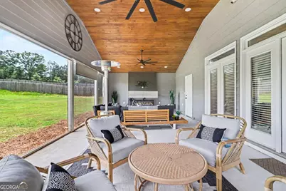 716 Genesee Point, Newnan, GA 30263 - Photo 6