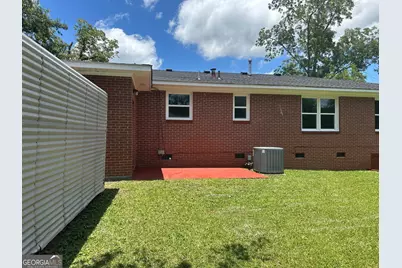 1300 Stonewall Street, Dublin, GA 31021 - Photo 14