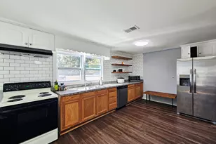 46 Gammon Rd, Carrollton, GA 30117 - Photo 6