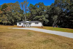 46 Gammon Rd, Carrollton, GA 30117 - Photo 4