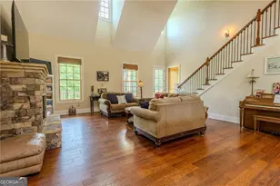 281 Chilhoe Dr, Canton, GA 30115 - Photo 4