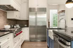 723 Glenairy Ct, Sandy Springs, GA 30328 - Photo 10