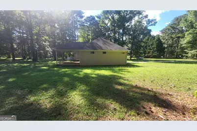 102 Douglas Court, Eatonton, GA 31024 - Photo 2