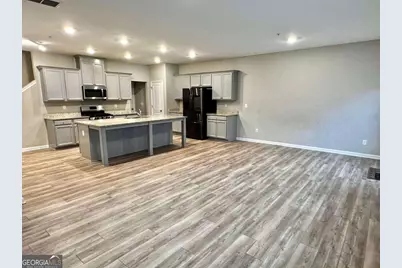 438 Bannon Way, Marietta, GA 30008 - Photo 2