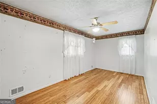 8865 Northview Dr, Lithia Springs, GA 30122 - Photo 10