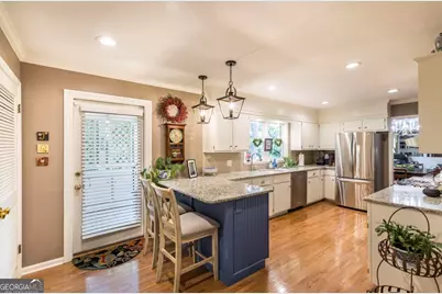 861 Windsor Road, Macon, GA 31204 - Photo 6