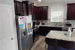 4520 Sweetwater Dr, Gainesville, GA 30504 - Photo 8