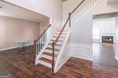 230 Albrighton Court, Suwanee, GA 30024 - Photo 2