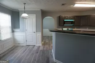 6472 W Meyer Ct, Morrow, GA 30260 - Photo 8