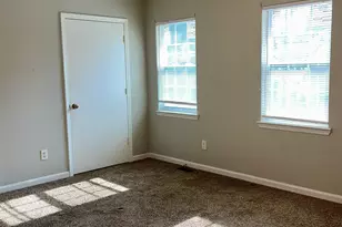 945 Silverwood Dr, Atlanta, GA 30349 - Photo 6