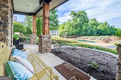 239 Highwoods Parkway, Newnan, GA 30265 - Photo 4