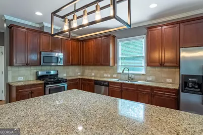 239 Highwoods Parkway, Newnan, GA 30265 - Photo 16