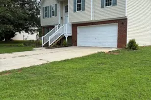 51 Hillcrest Dr, Hiram, GA 30141 - Photo 2