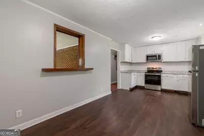 6414 E Shadow Rock Drive, Lithonia, GA 30058 - Photo 6