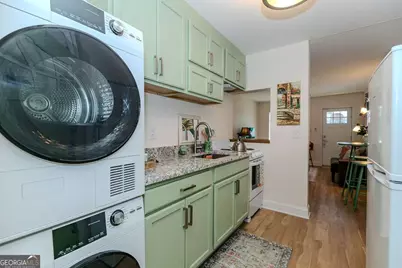 150 South Avenue SE #1, Atlanta, GA 30315 - Photo 1