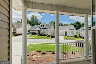 17 Hampshire Ln, Newnan, GA 30265 - Photo 6